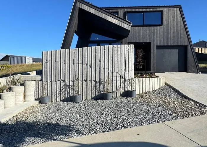 Mountain-view Apartment, Blue Moon Appartement Wanaka